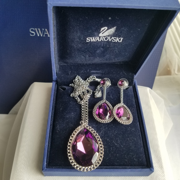 AUTHENTIC Swarovski Large Magenta Purple Teardrop Necklace & Earrings SET - Picture 8 of 16